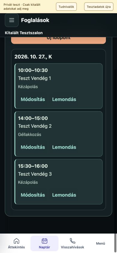 Fejlesztés alatti mobilos tesztnaptár: három kitalált foglalás 10:00, 14:00 és 15:30 kezdéssel.